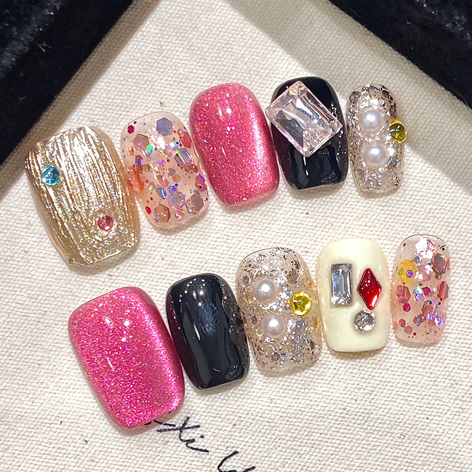 Handmade Press on Nails Glitte - đánh giá và giá Nail Art Glitter