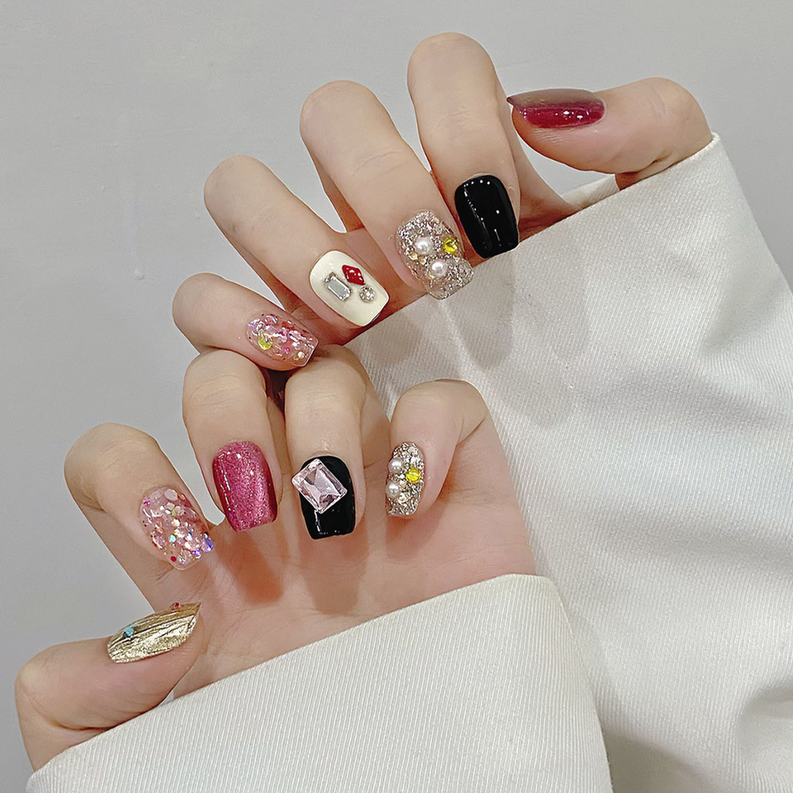 Handmade Press on Nails Glitte - đánh giá và giá Nail Art Glitter