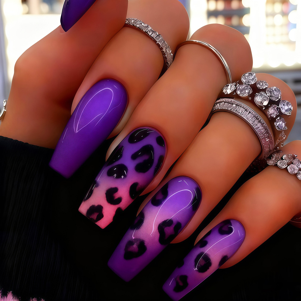 Medium fake nails tips for wom - đánh giá và giá Nail Art Leopard